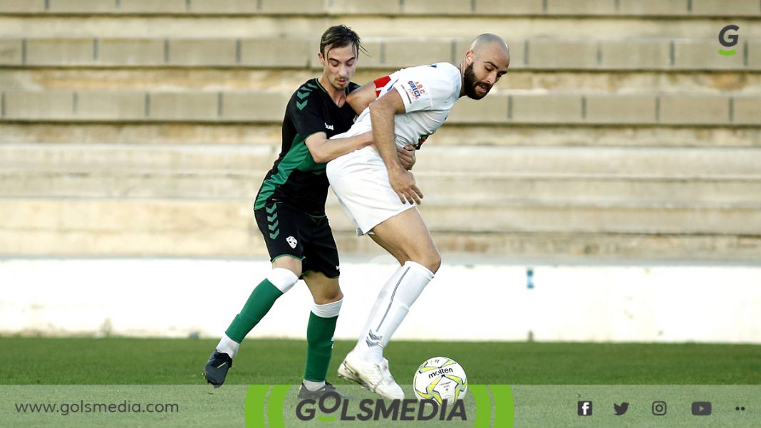 Remontada y tres puntos de oro para la UD Ilicitana CF en Benidorm