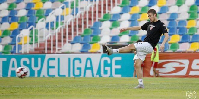 El Benidorm CD firma a un zaguero con experiencia reciente en Champions League