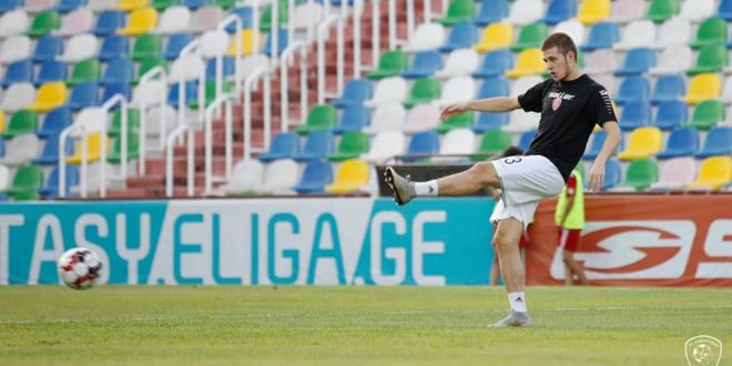 El Benidorm CD firma a un zaguero con experiencia reciente en Champions League